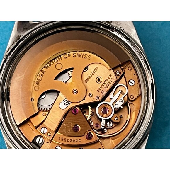 Vintage 1970s Omega Geneve Automatic Watch Cal 563 Stainless runs - Picture 14 of 16